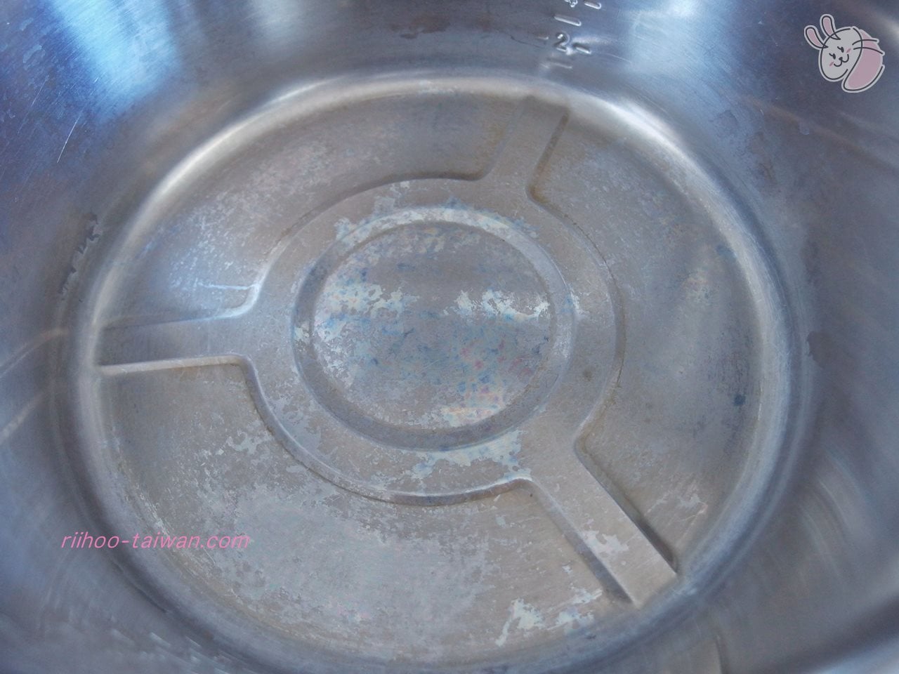 大同電鍋 汚れがこびりついた内釜